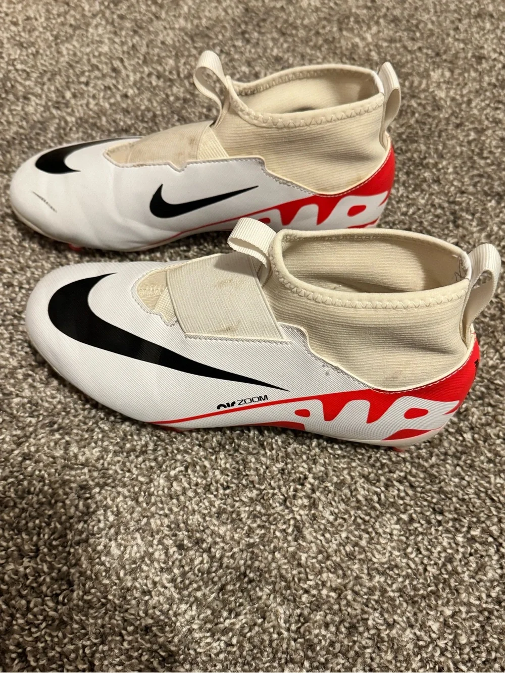 Nike Mercurial Air Zoom Boys Soccer Cleats Size 4